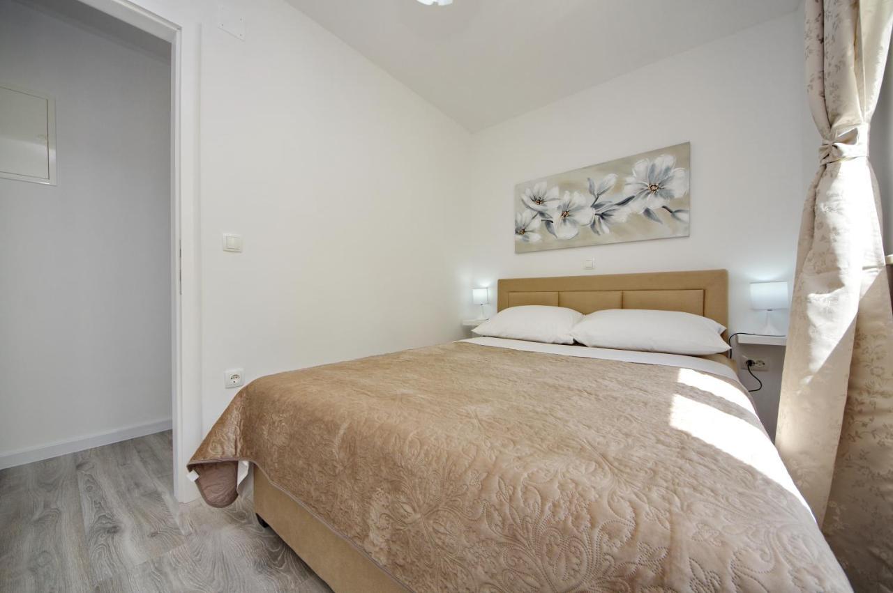 Apartmani Maris Poljica  Zewnętrze zdjęcie