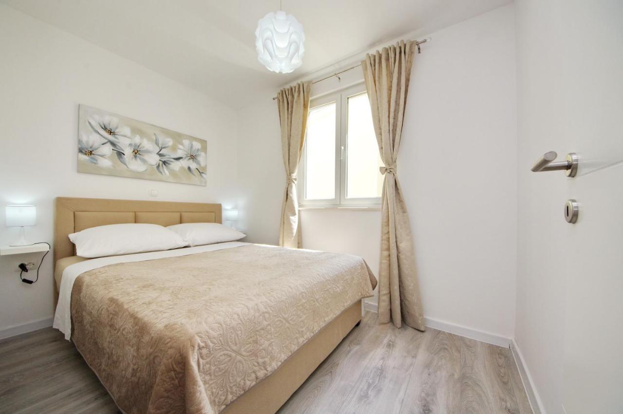 Apartmani Maris Poljica  Zewnętrze zdjęcie